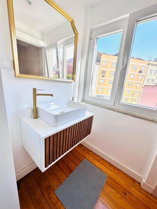 Lisbon City Center Flat For 6 Pp ภายนอก รูปภาพ