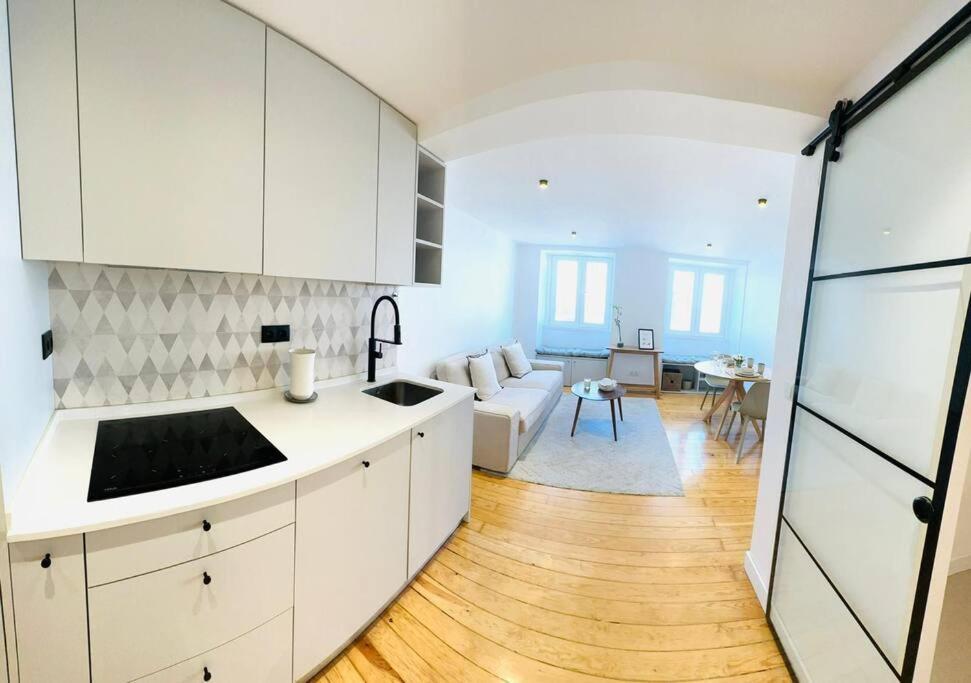 Lisbon City Center Flat For 6 Pp ภายนอก รูปภาพ
