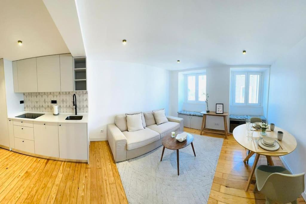 Lisbon City Center Flat For 6 Pp ภายนอก รูปภาพ